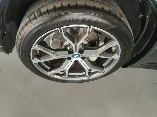 BMW X5 — Фото автомобиля 22