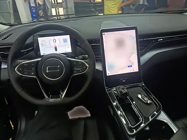Bestune T90 — Фото автомобиля 9