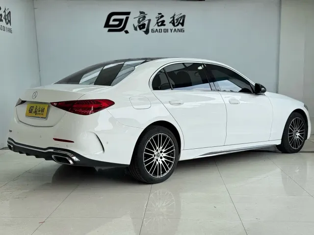 Mercedes-Benz C-Class — Фото автомобиля 23