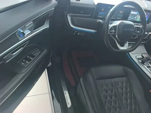 Jetour X70 Plus — Фото автомобиля 15