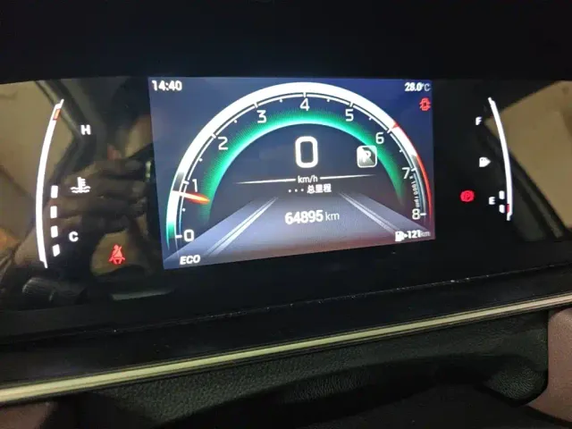GAC Trumpchi M6 — Фото автомобиля 11