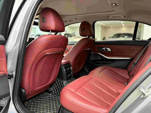 BMW 3 Series — Фото автомобиля 6