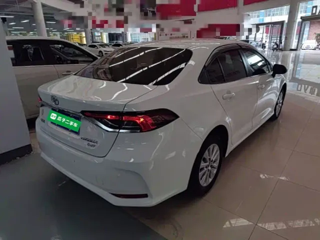 Toyota Corolla — Фото автомобиля 6