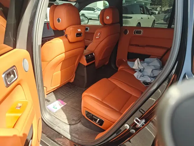 Li Auto L7 — Фото автомобиля 4