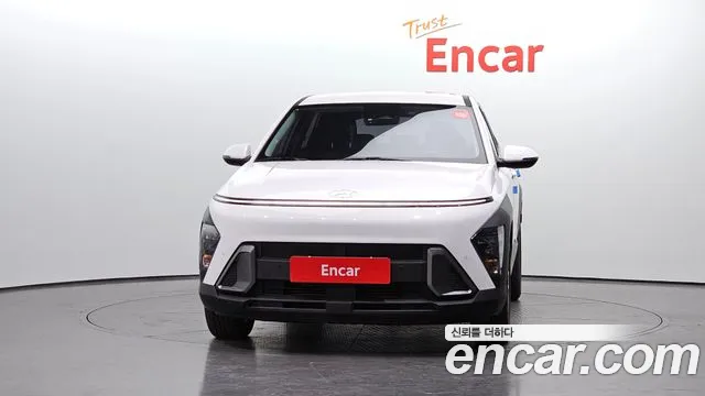 Hyundai Kona — Фото автомобиля 3