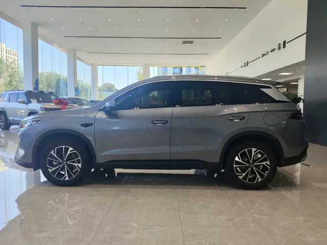 BYD Song Pro — Фото автомобиля 8