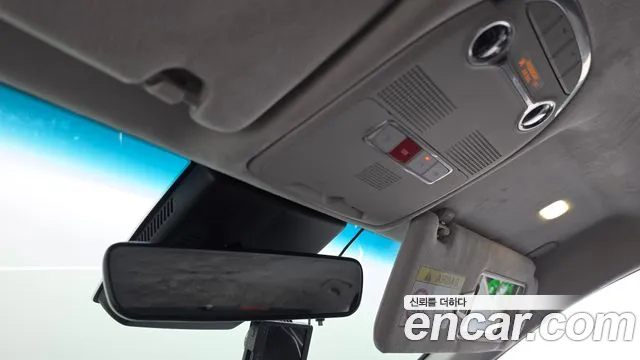Hyundai Grandeur (New) Hybrid — Фото автомобиля 25
