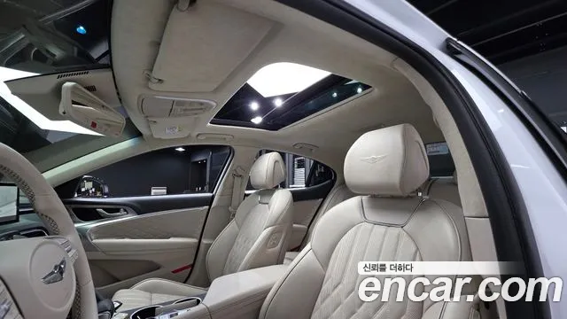 Genesis G70 — Фото автомобиля 18