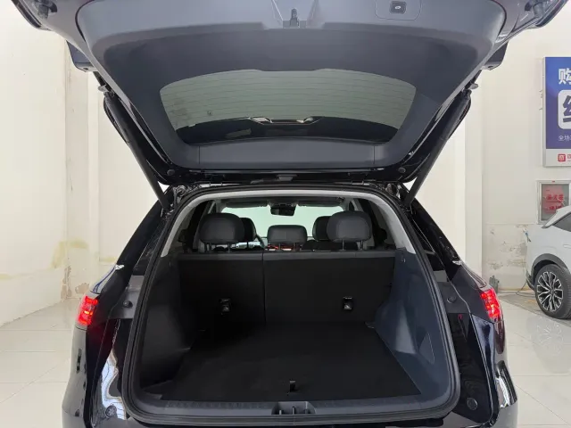 Geely Galaxy Starship 7 EM-i — Фото автомобиля 20