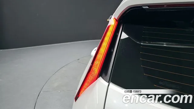 Kia Niro The All New Niro Prestige — Фото автомобиля 23
