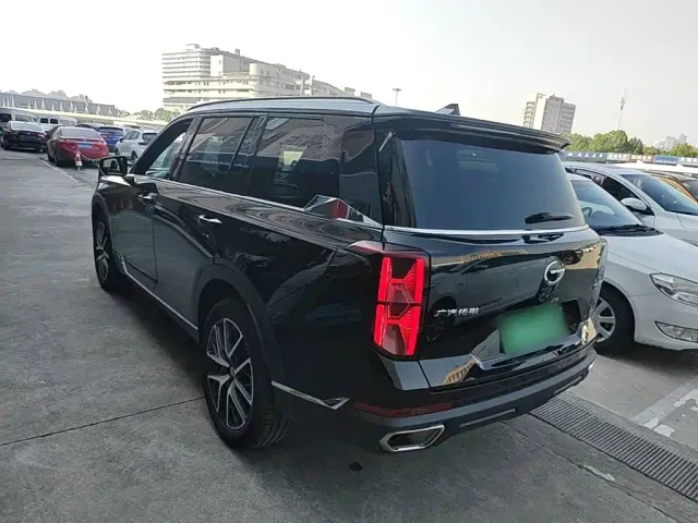 GAC Trumpchi GS8 — Фото автомобиля 4