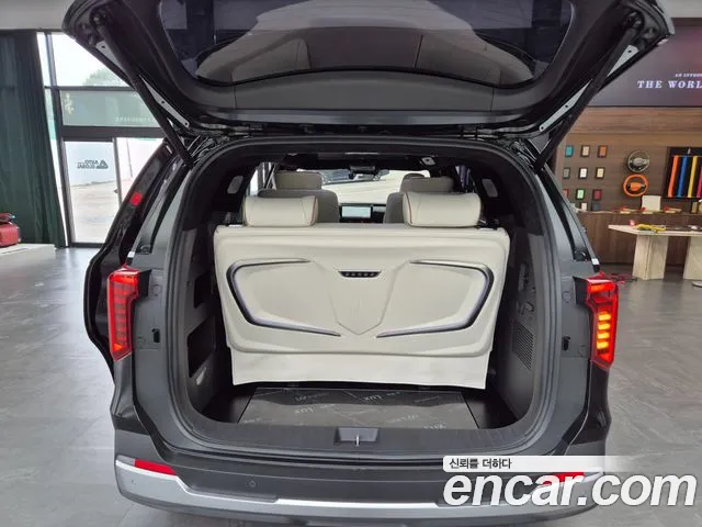 Kia Carnival Generation 4 — Фото автомобиля 14