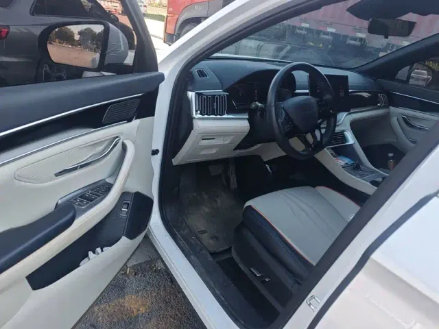 BYD Song PLUS — Фото автомобиля 12