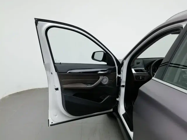 BMW X1 — Фото автомобиля 8