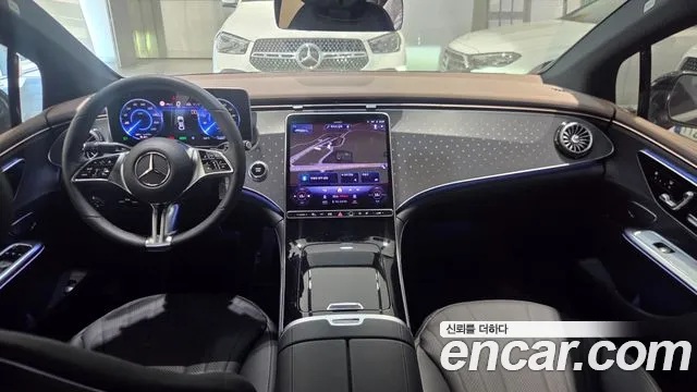 Mercedes-Benz EQE V295 — Фото автомобиля 3