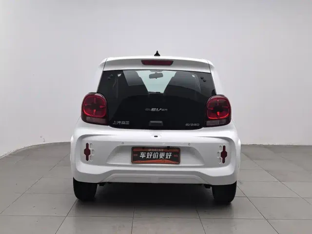 Roewe Clever — Фото автомобиля 4