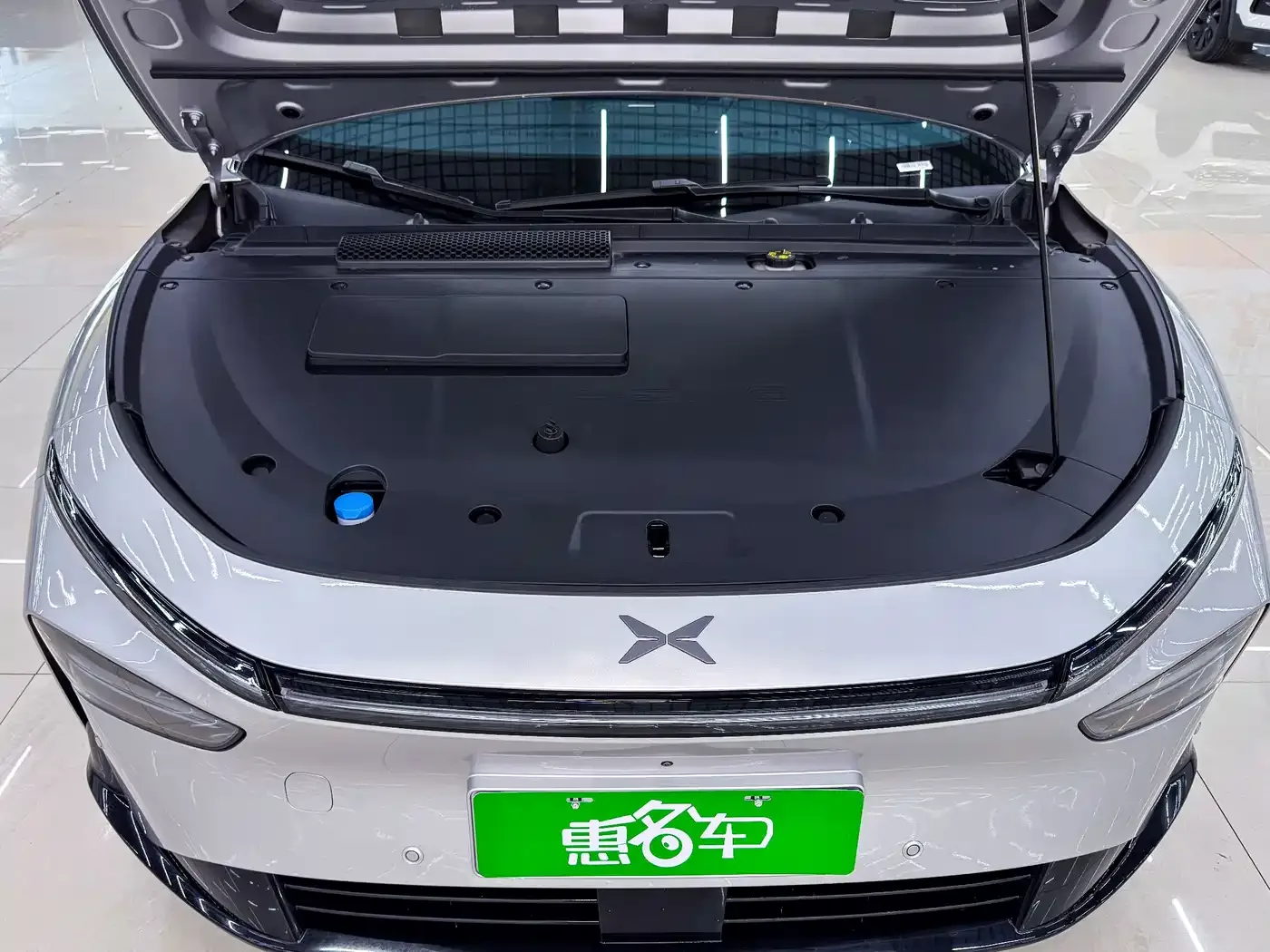XPeng XPeng P7+ 2024 Ultra Long Range Max — Фото автомобиля 4