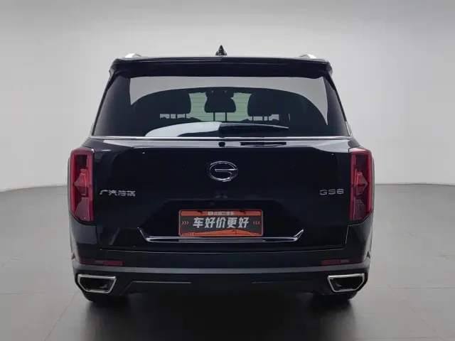 GAC Trumpchi GS8 — Фото автомобиля 4