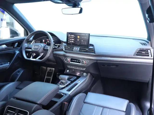 Audi Q5L — Фото автомобиля 20