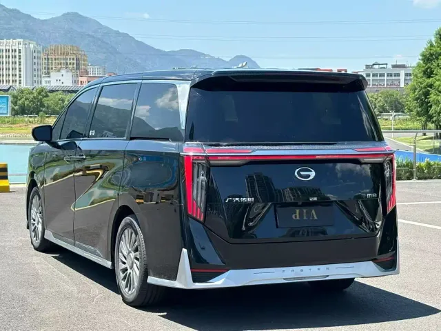 GAC Trumpchi M8 — Фото автомобиля 7