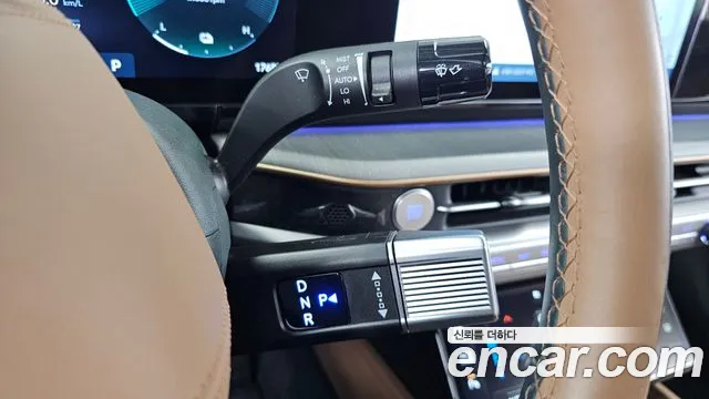 Hyundai Grandeur GN7 — Фото автомобиля 12