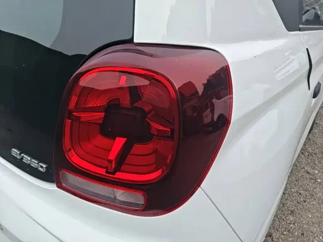 Roewe Clever — Фото автомобиля 7