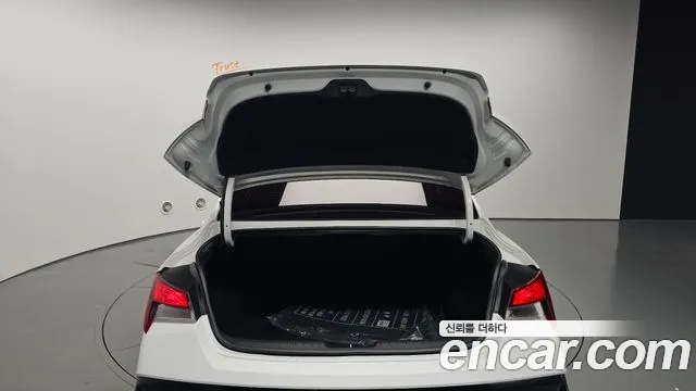 Hyundai Avante CN7 — Фото автомобиля 26