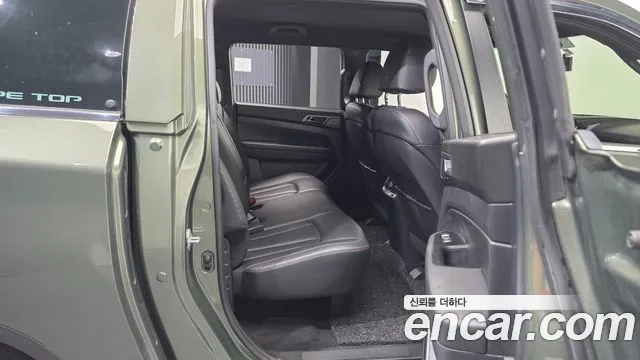 KG_Mobility_Ssangyong Rexton Новый Rexton Sport Khan Дизель 2.2 4WD — Фото автомобиля 19
