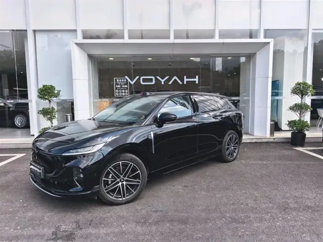 Фотография автомобиля — Voyah Zhiyin