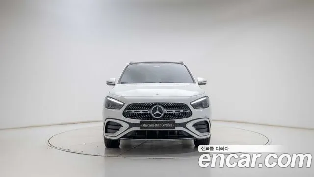 Mercedes-Benz GLA-Class H247 — Фото автомобиля 3