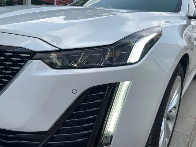 Cadillac CT5 — Фото автомобиля 28