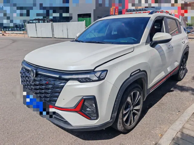 Фотография автомобиля — Changan CS35 Plus
