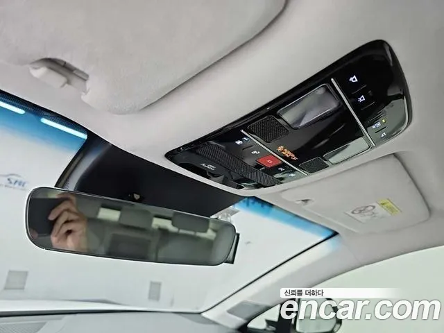 Hyundai Grandeur GN7 — Фото автомобиля 18