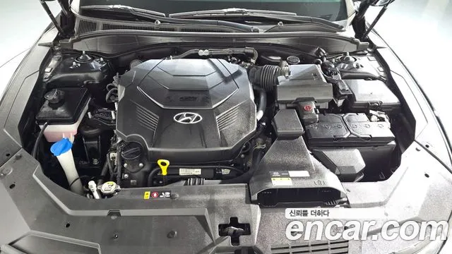 Hyundai Grandeur New — Фото автомобиля 9
