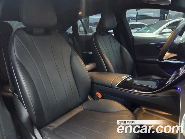 Mercedes-Benz EQE V295 — Фото автомобиля 10