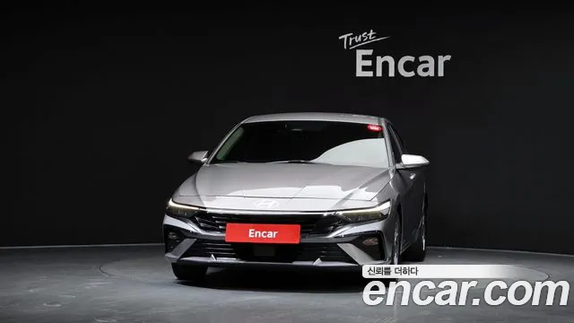 Hyundai Avante CN7 — Фото автомобиля 3