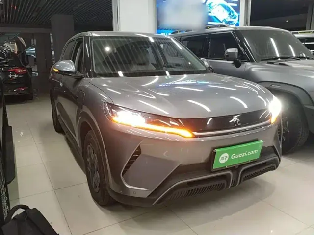 BYD Yuan UP — Фото автомобиля 3