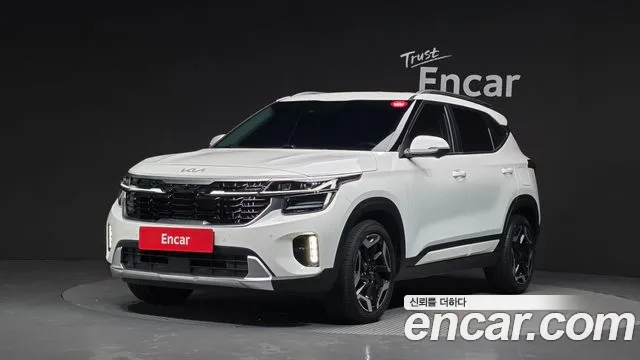 Фотография автомобиля — Kia Seltos New