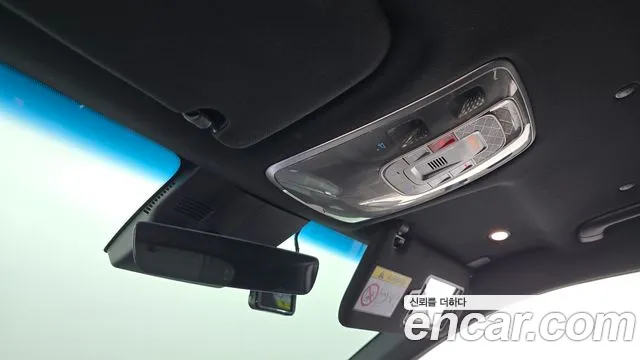 Genesis GV70 2.5T Бензин AWD — Фото автомобиля 19