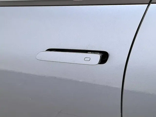 BYD Seal 07 DM-i — Фото автомобиля 18