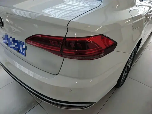 Volkswagen Bora — Фото автомобиля 7