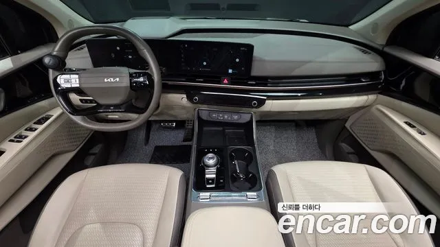 Kia Carnival Generation 4 — Фото автомобиля 7