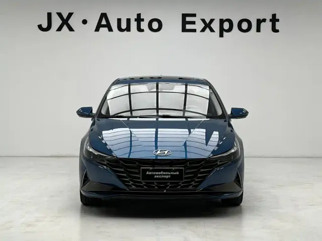 Hyundai Elantra — Фото автомобиля 2