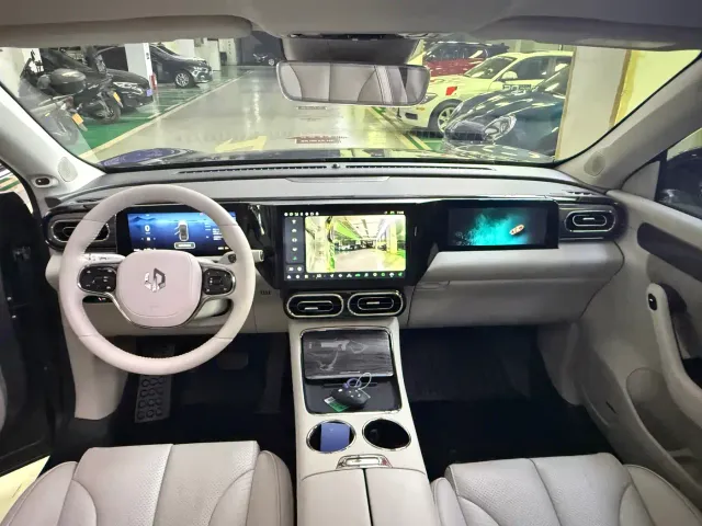 Leapmotor C11 — Фото автомобиля 8