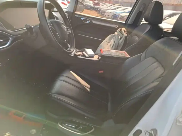 GAC Trumpchi M6 — Фото автомобиля 14