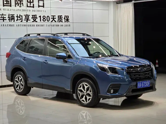 Subaru Forester — Фото автомобиля 3