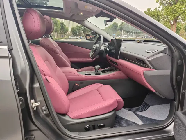Nissan Teana — Фото автомобиля 10