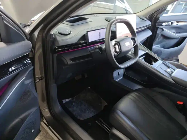 Geely Galaxy E5 — Фото автомобиля 15