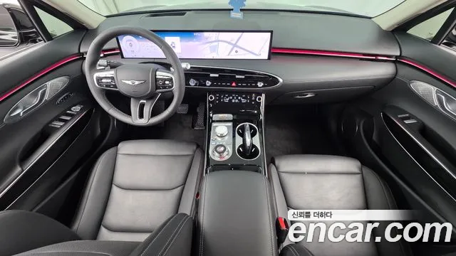 Genesis GV70 — Фото автомобиля 10