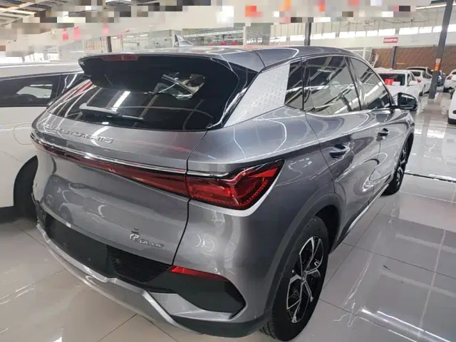 BYD Yuan PLUS — Фото автомобиля 6